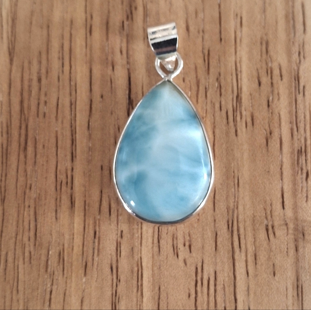 Pendant Larimar Natural Stone Set In Silver